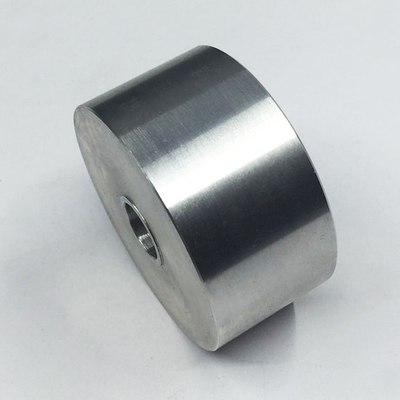 Améliorer les activités de transformation de pièces et d'équipements en aluminium CNC