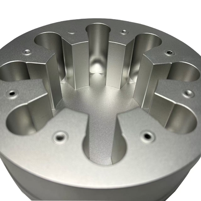 Pièces en aluminium haute résistance personnalisées pour l'usinage CNC